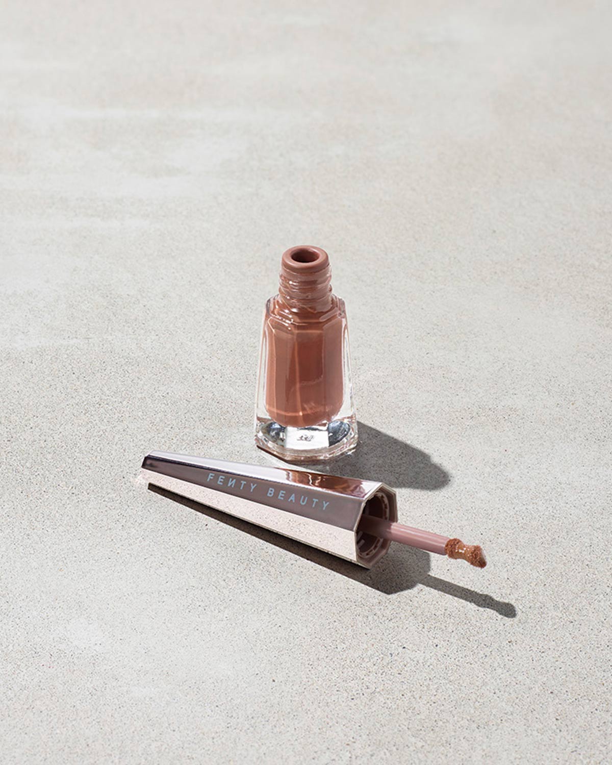 STUNNA LIP PAINT LONGWEAR FLUID LIP COLOR, Unveil