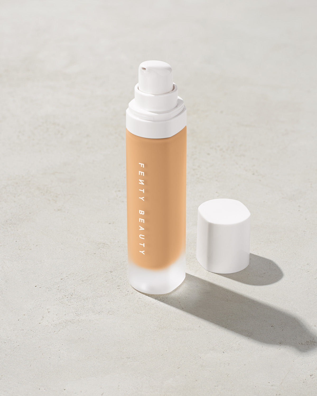 Pro Filt'r Soft Matte Longwear Foundation — #240