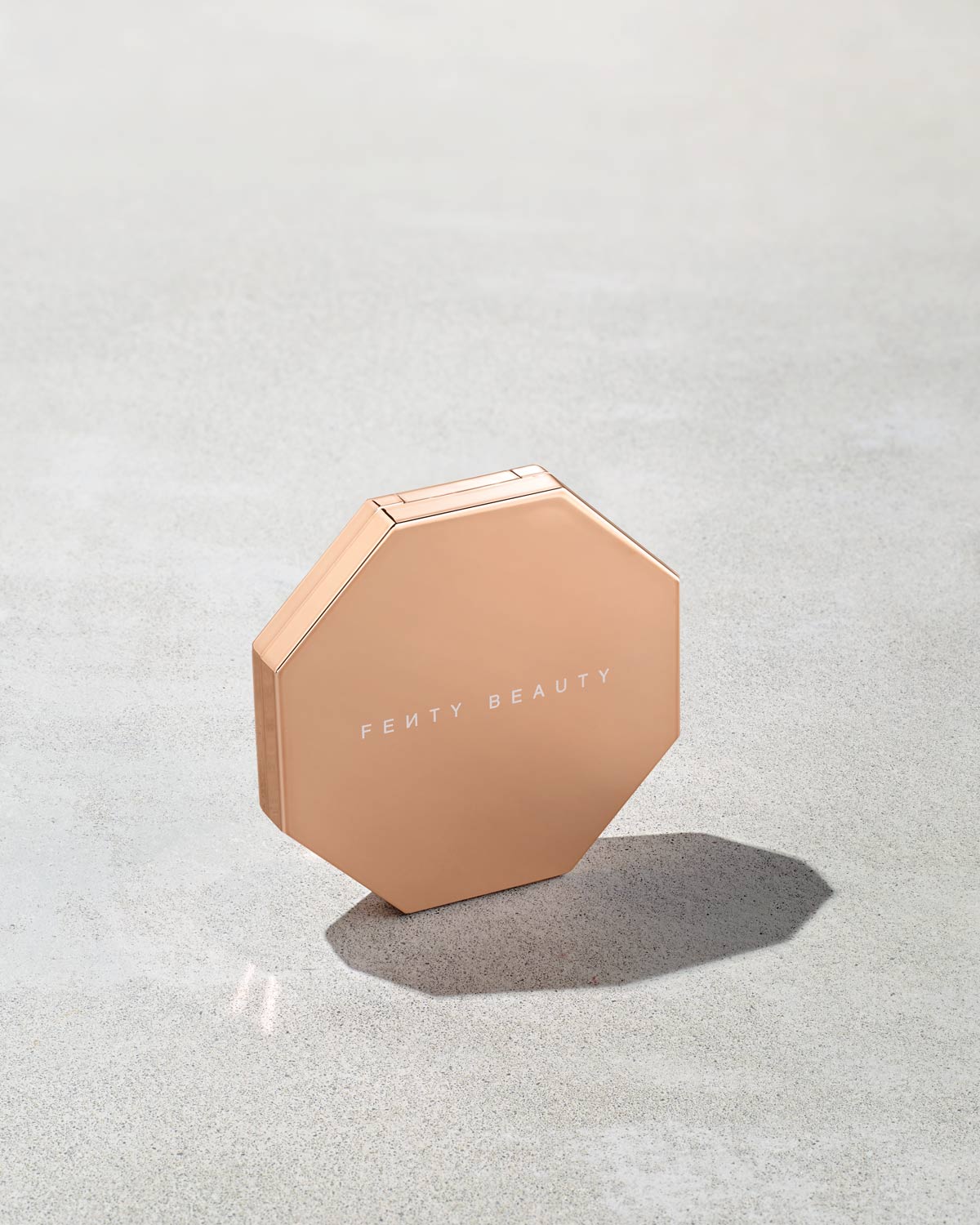 Sun Stalk'r Instant Warmth Bronzer closed packaging