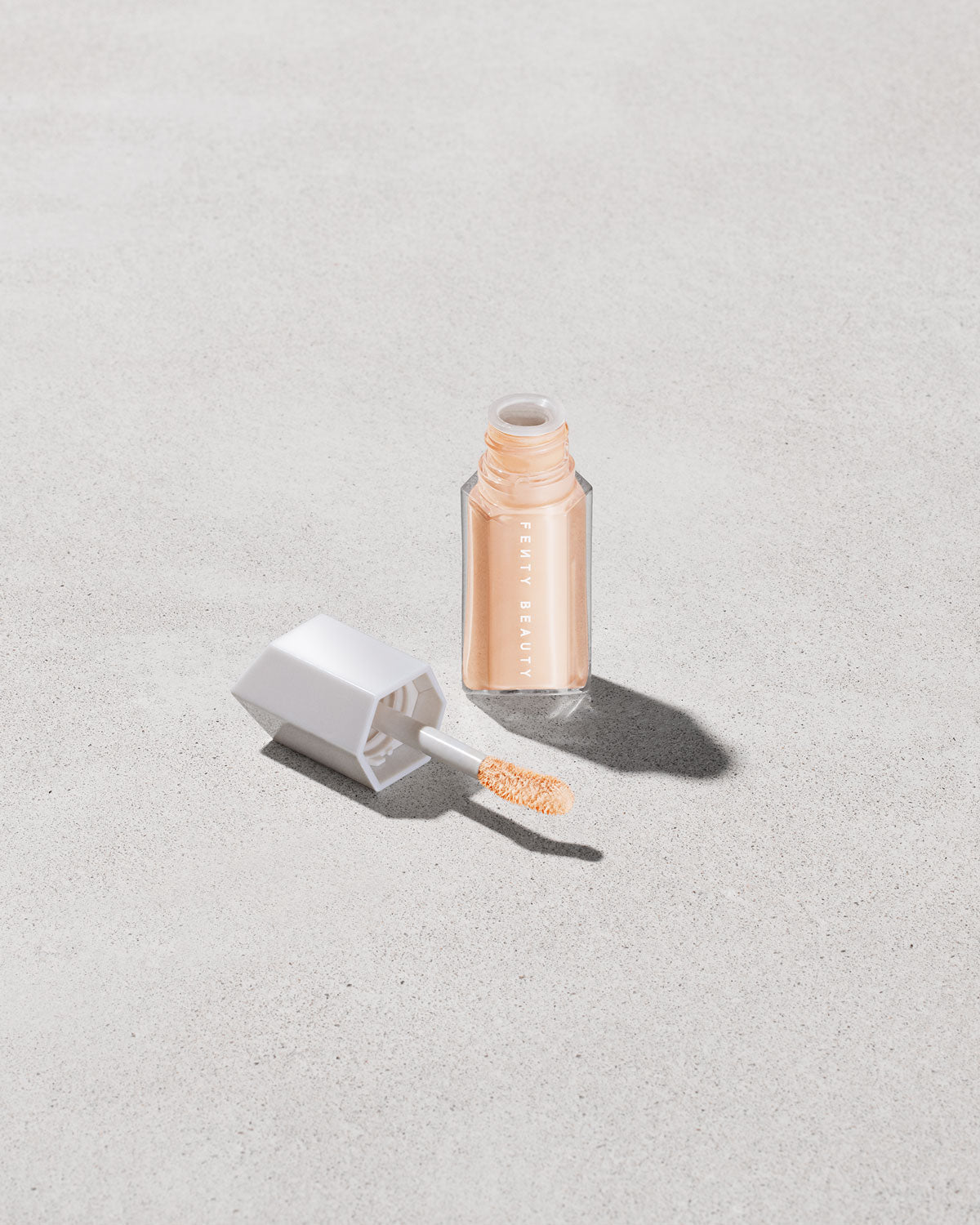 We're Even Hydrating Longwear Concealer — 225N