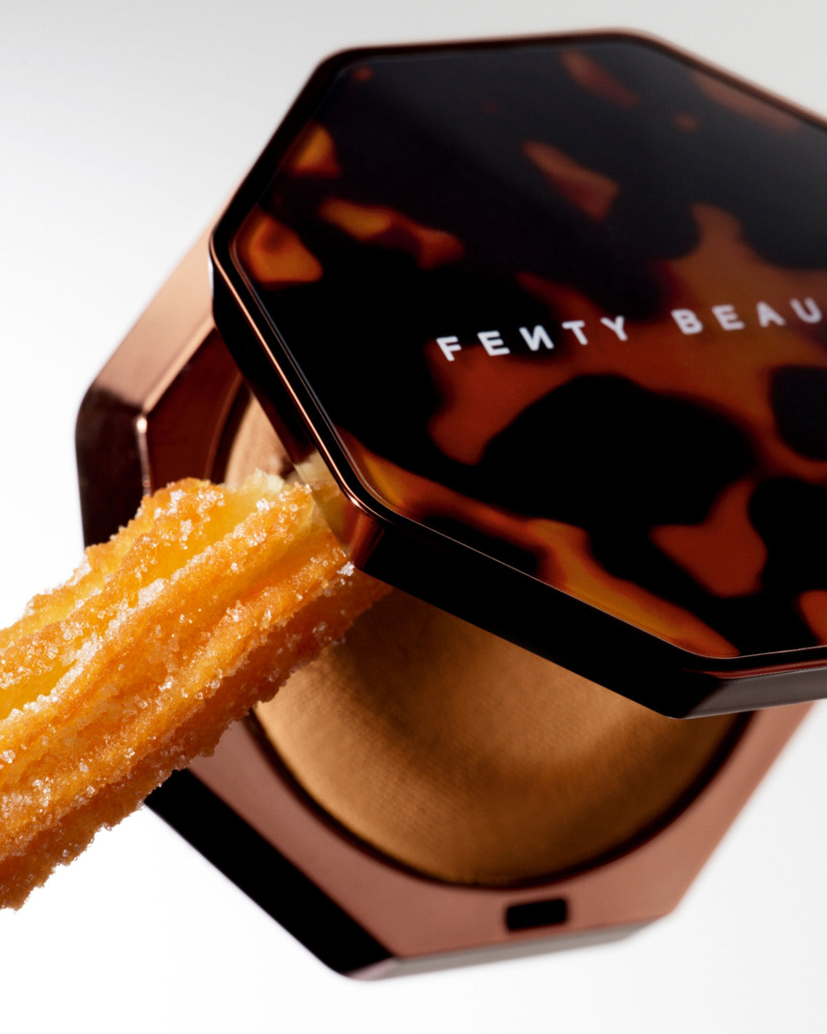 Sun Stalk’r Soufflé Pressed Mousse Cream Bronzer — Churro Twist