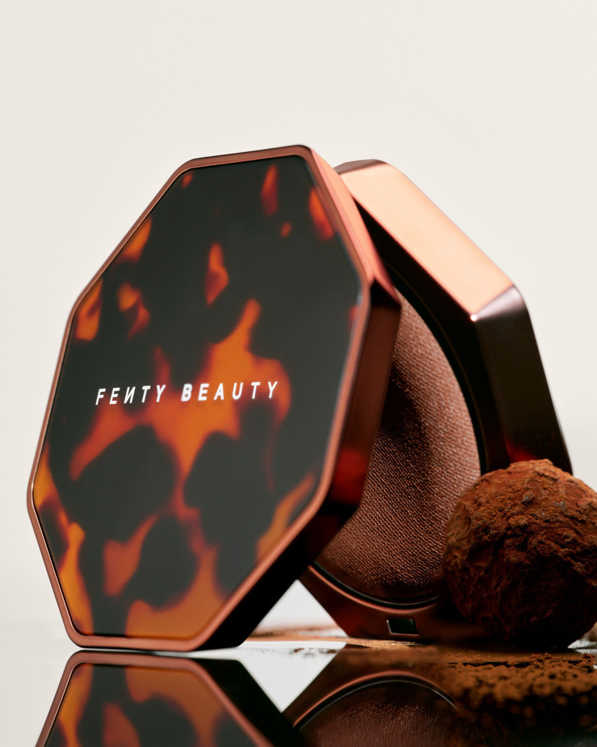 Sun Stalk’r Soufflé Pressed Mousse Cream Bronzer — Sweet Truffle